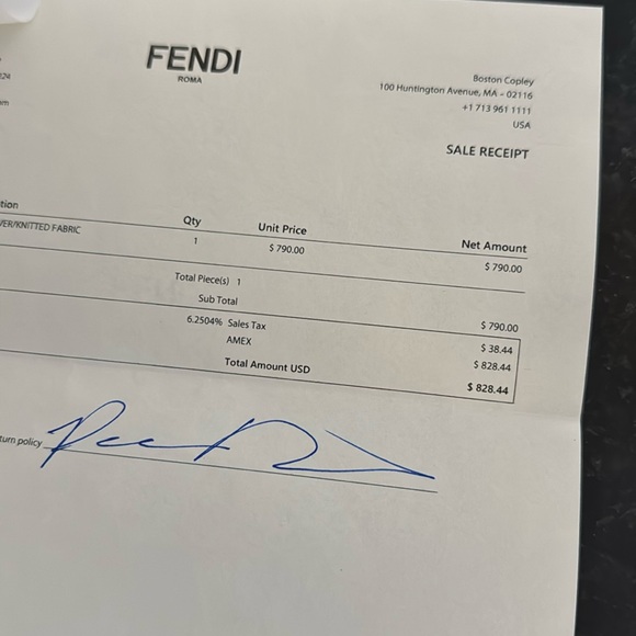 Authentic Fendi Crewneck - Picture 6 of 6